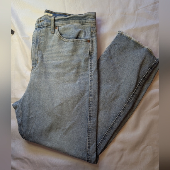 Signature by Levi Strauss Blue Ankle Cropped Jeans - Picture 1 of 7